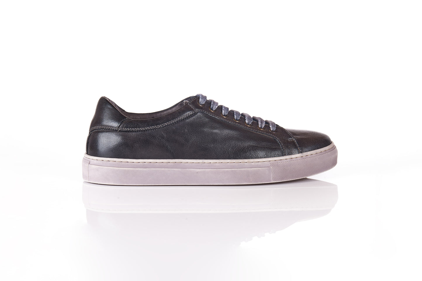 Sneaker bassa in Bufalina